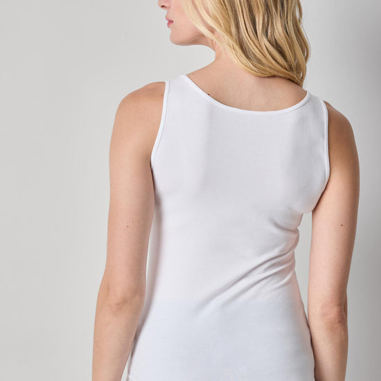 Scoop Tank in color White Image A2