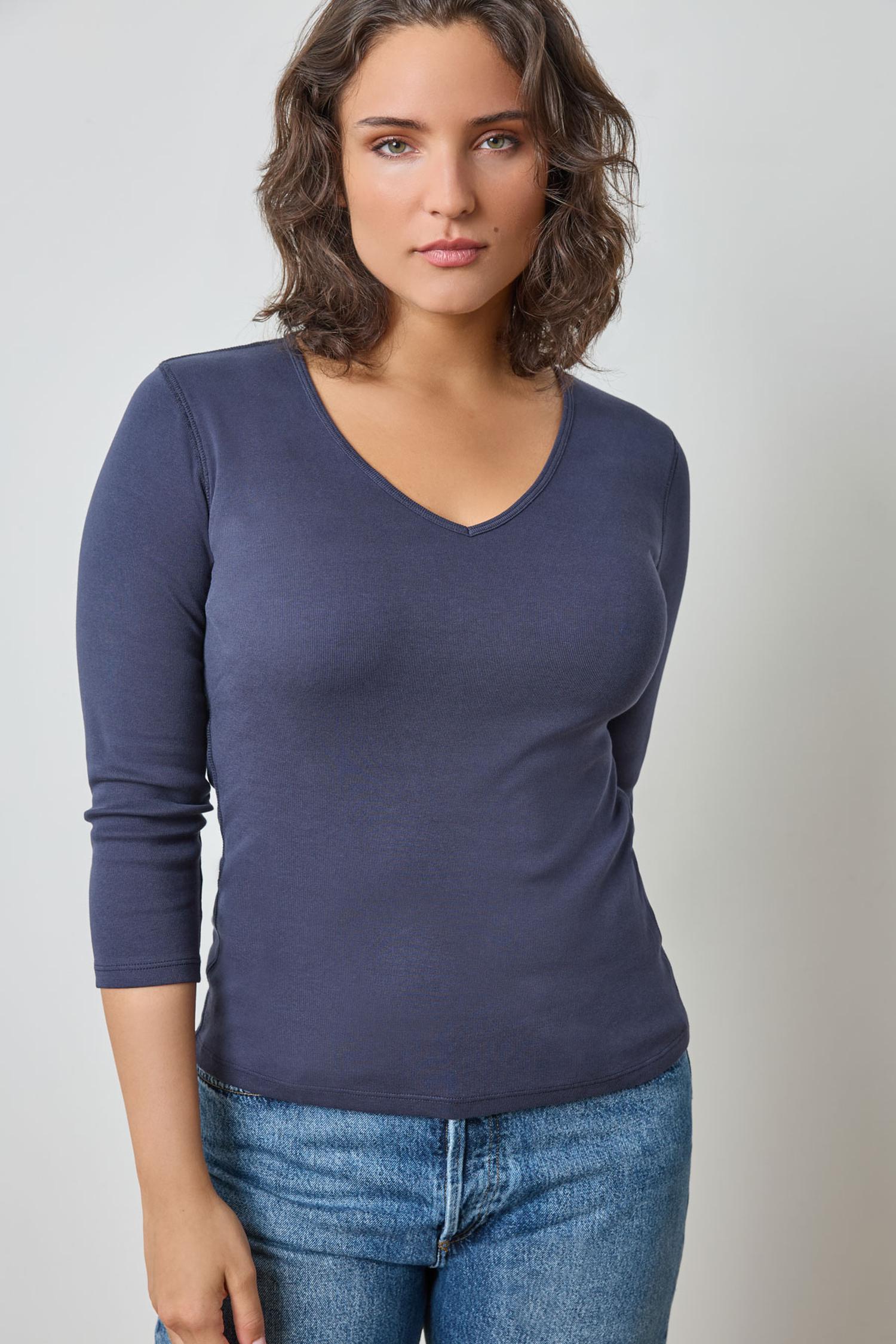 3/4 Sleeve V-Neck in color Dark Navy Image A3