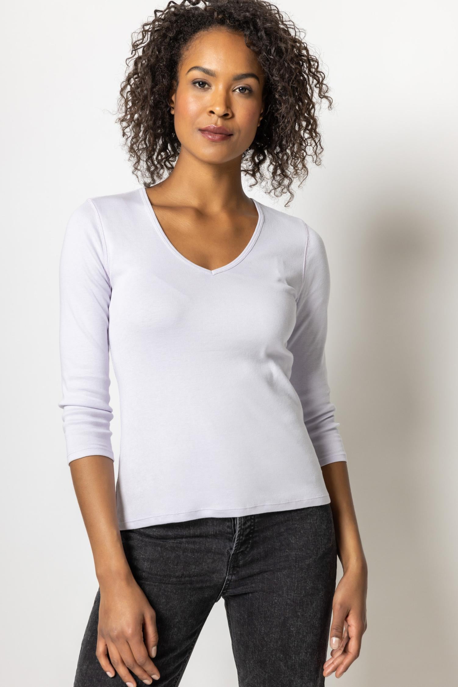 3/4 Sleeve V-Neck in color Lily Image A1