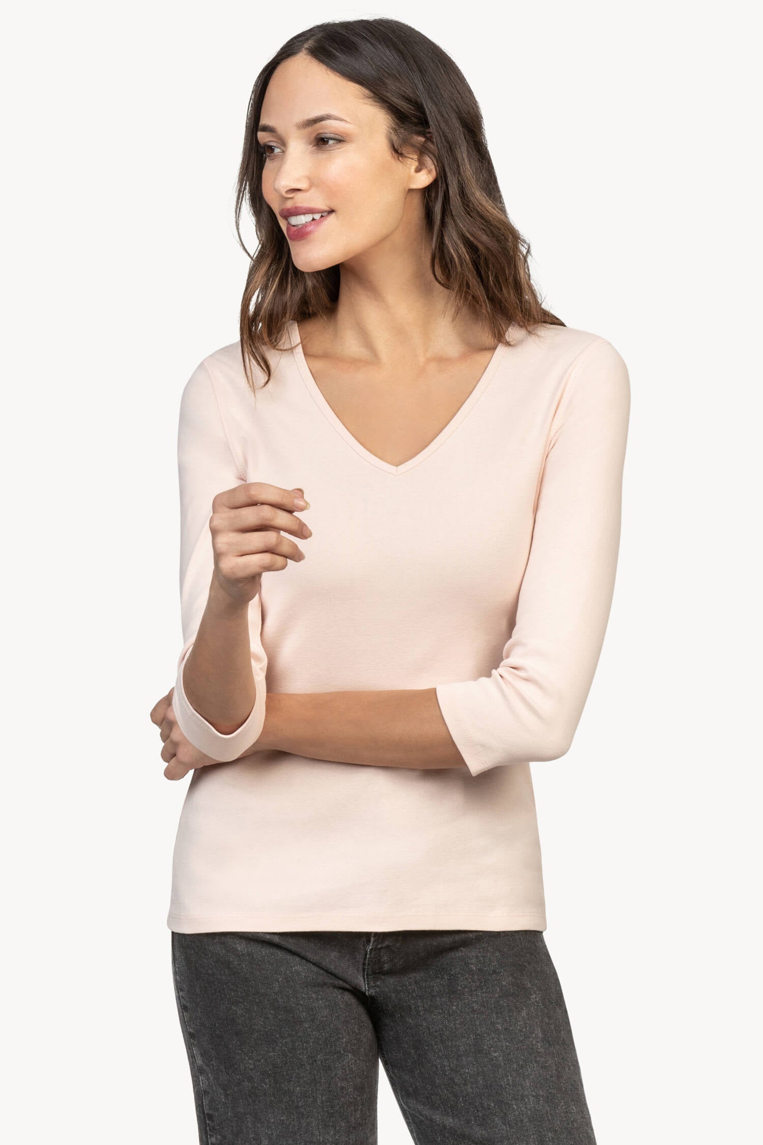 3/4 Sleeve V-Neck in color Peony Image A1