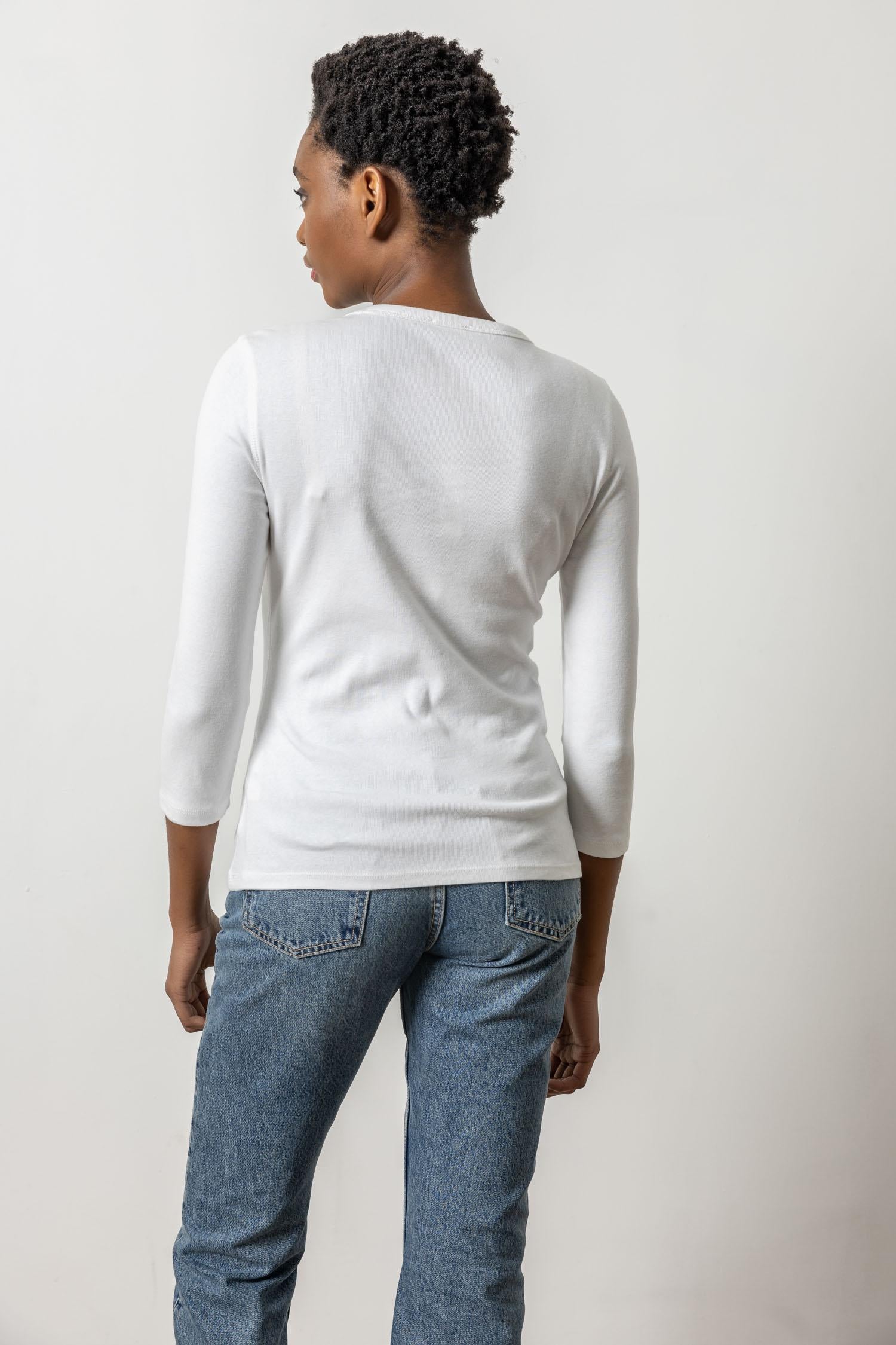 3/4 Sleeve Crew in color White Image A2