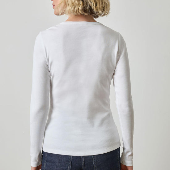 Long Sleeve Crew in color White Image A2