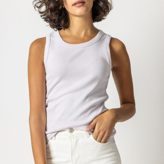 Jewel Tank in color Lily Image A1