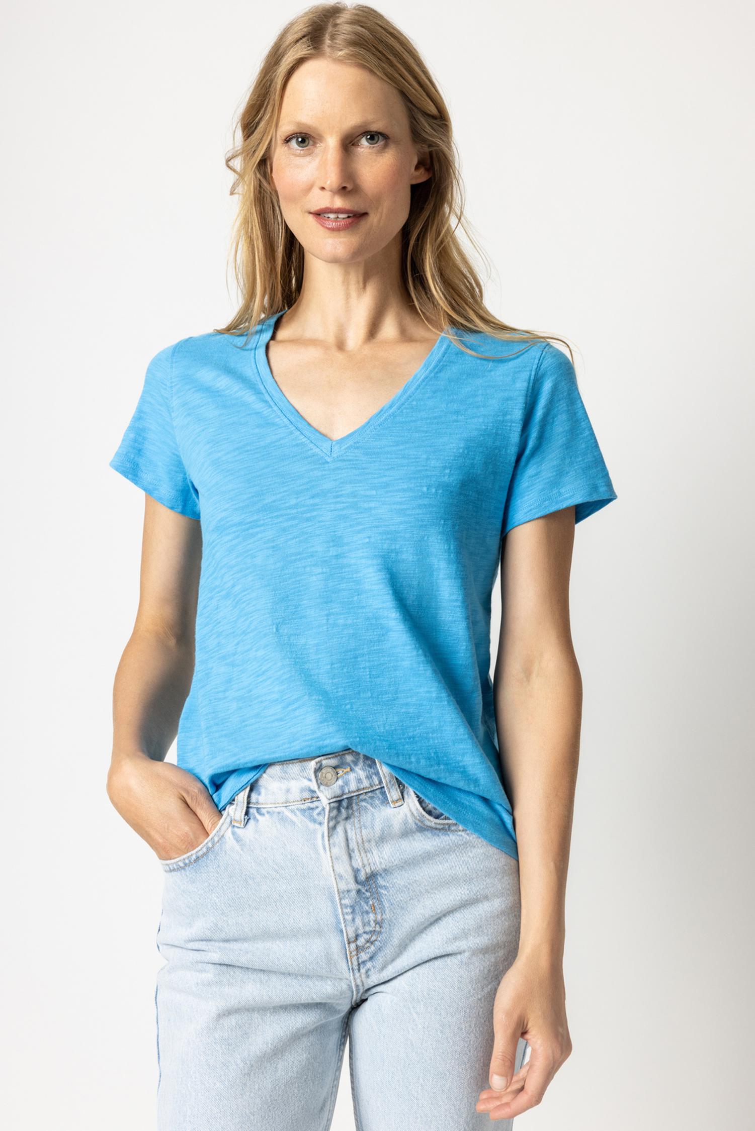 V-Neck Short Sleeve Back Seam Tee in color Dutch Image A1