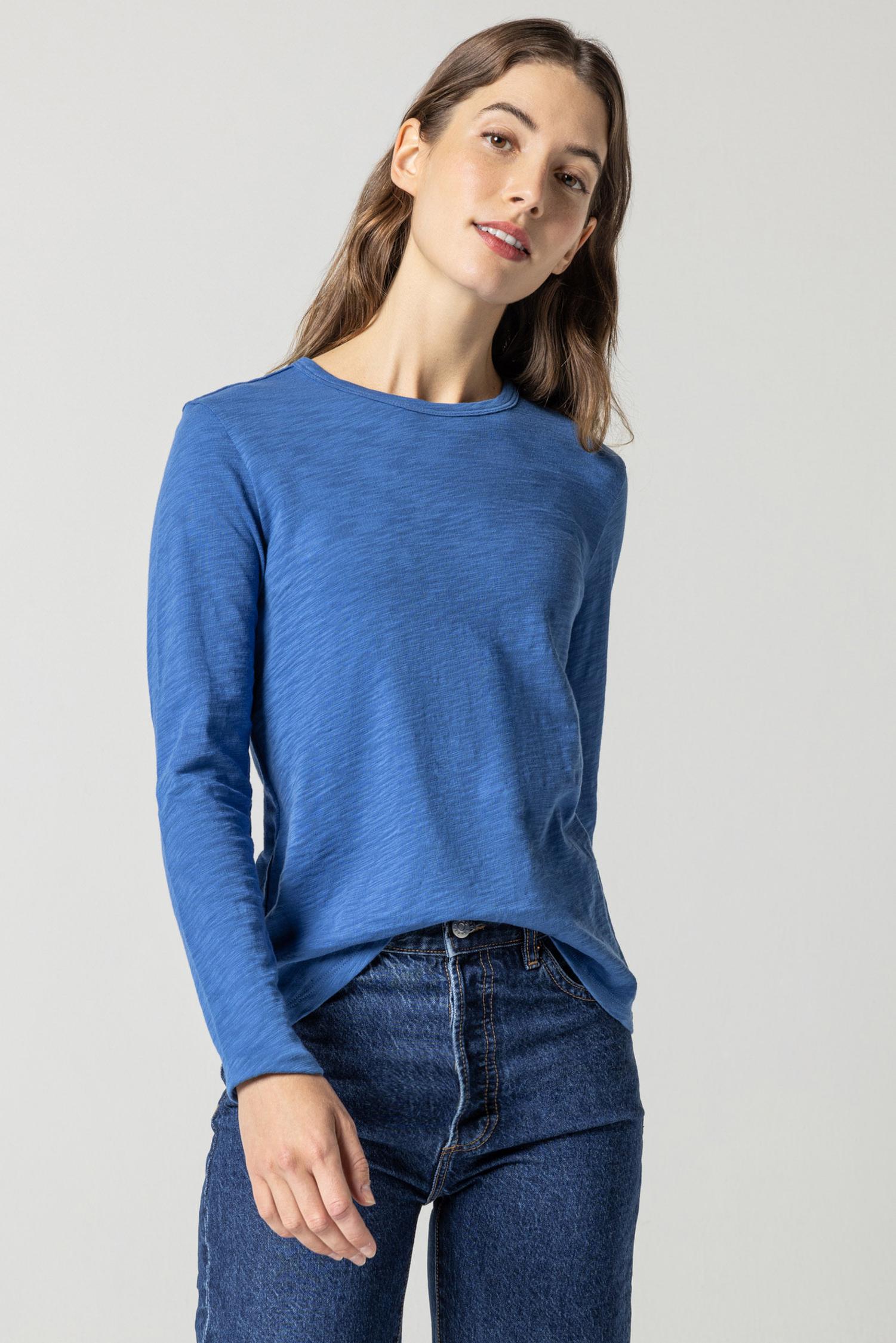 Long Sleeve Crewneck in color Admiral Image A1