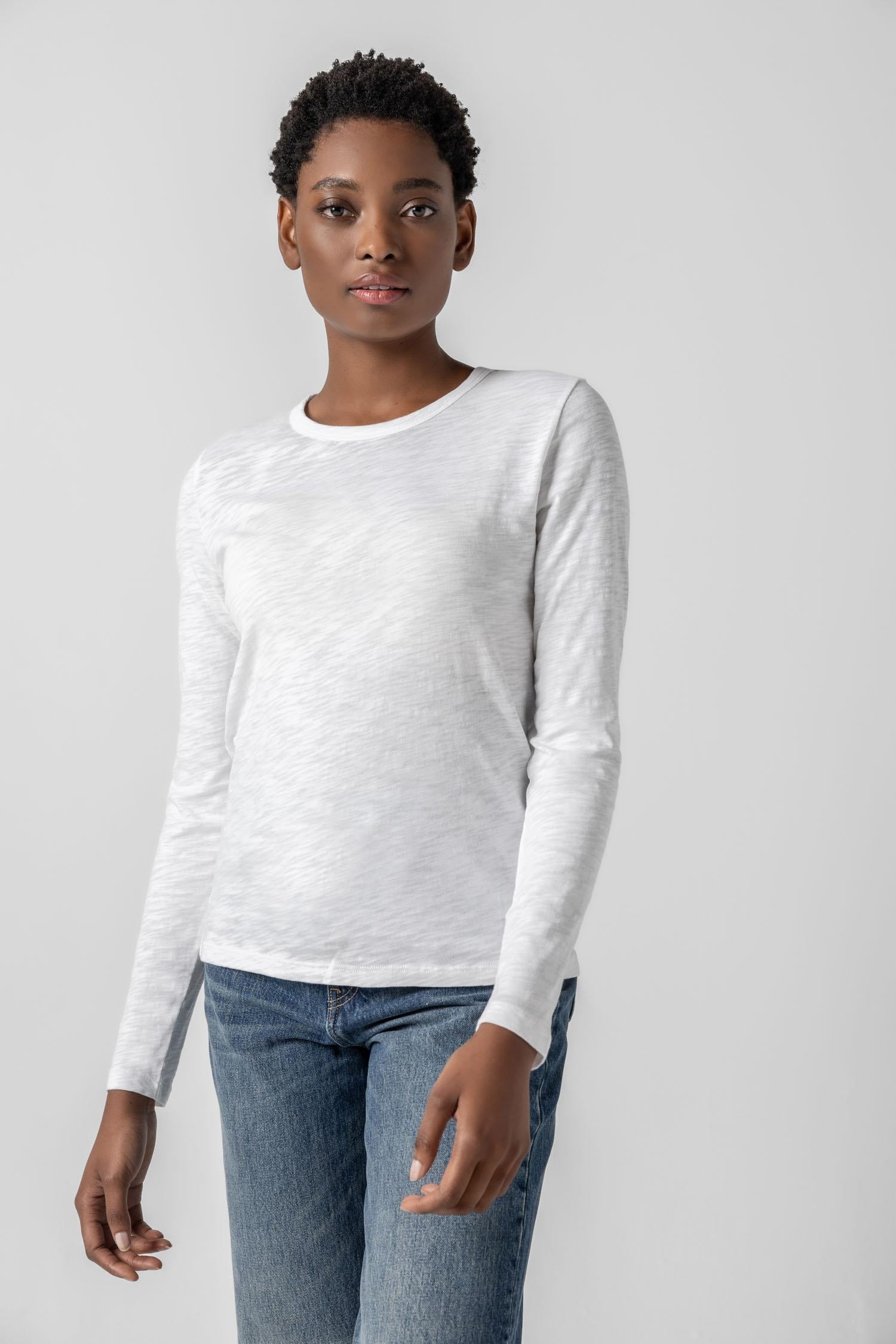 Long Sleeve Crewneck in color White Image A1