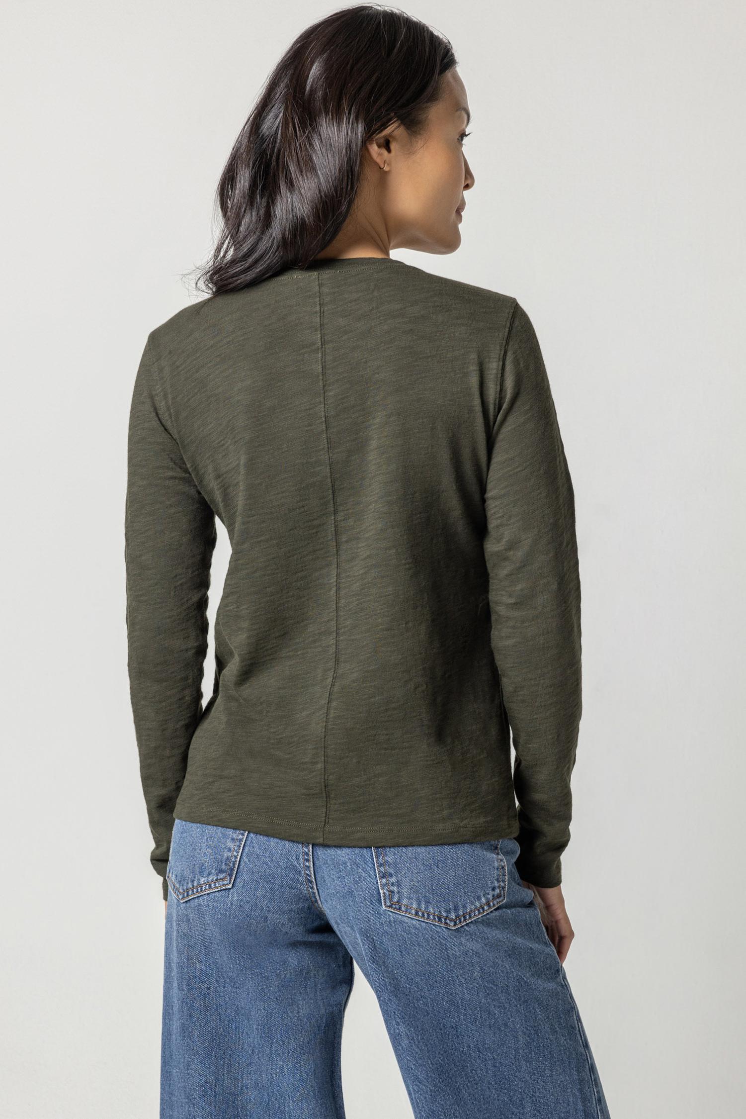 Long Sleeve V-Neck in color Loden Image A2
