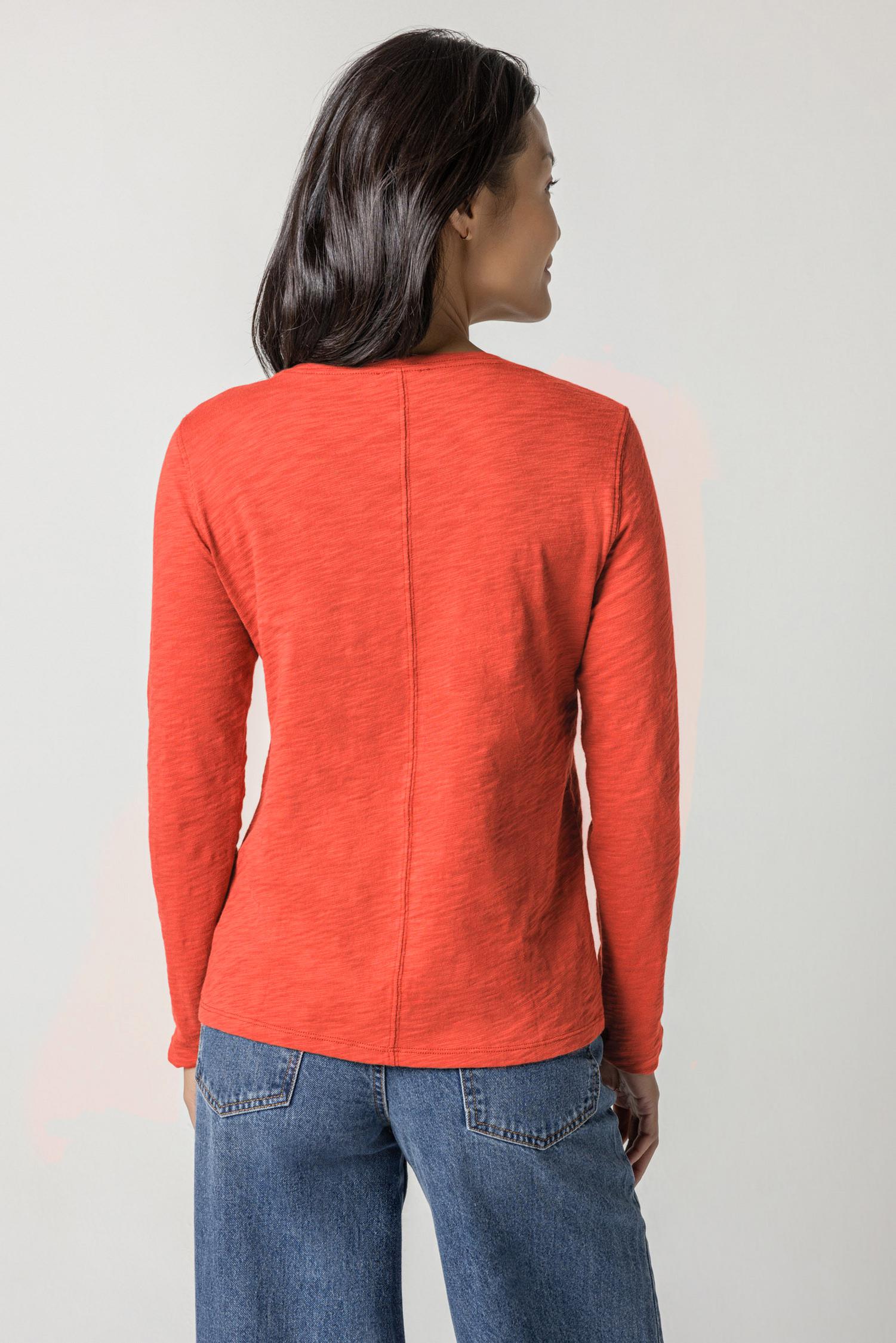 Long Sleeve V-Neck in color Poppy Image A2