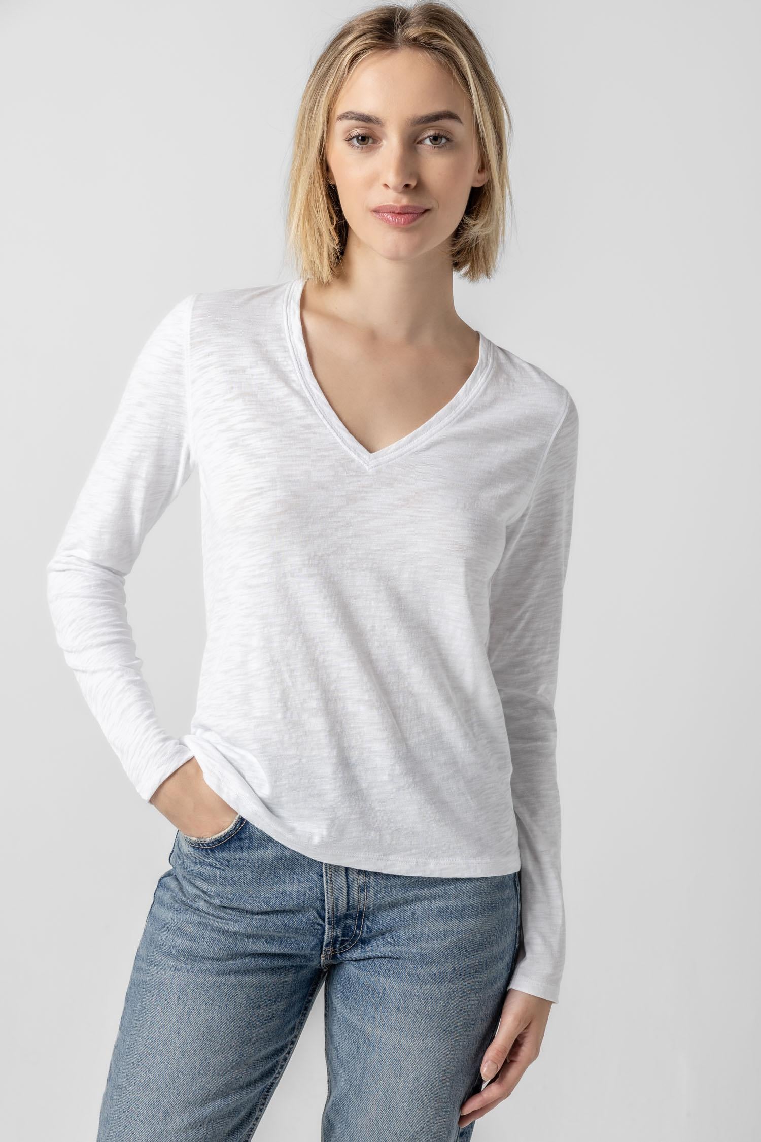 Long Sleeve V-Neck in color White Image A2