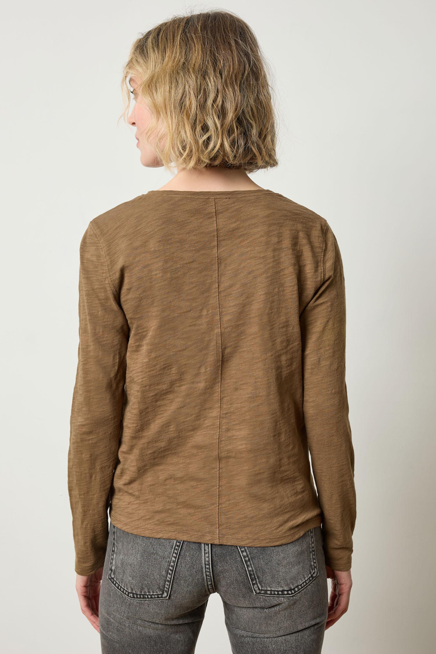 Long Sleeve V-Neck Womens Top Truffle A2
