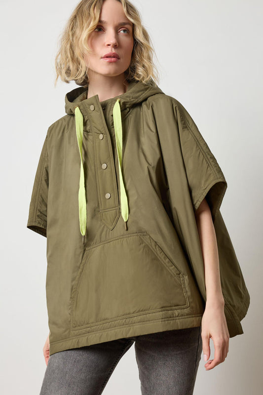 Hooded Poncho in color Evergreen Image A1