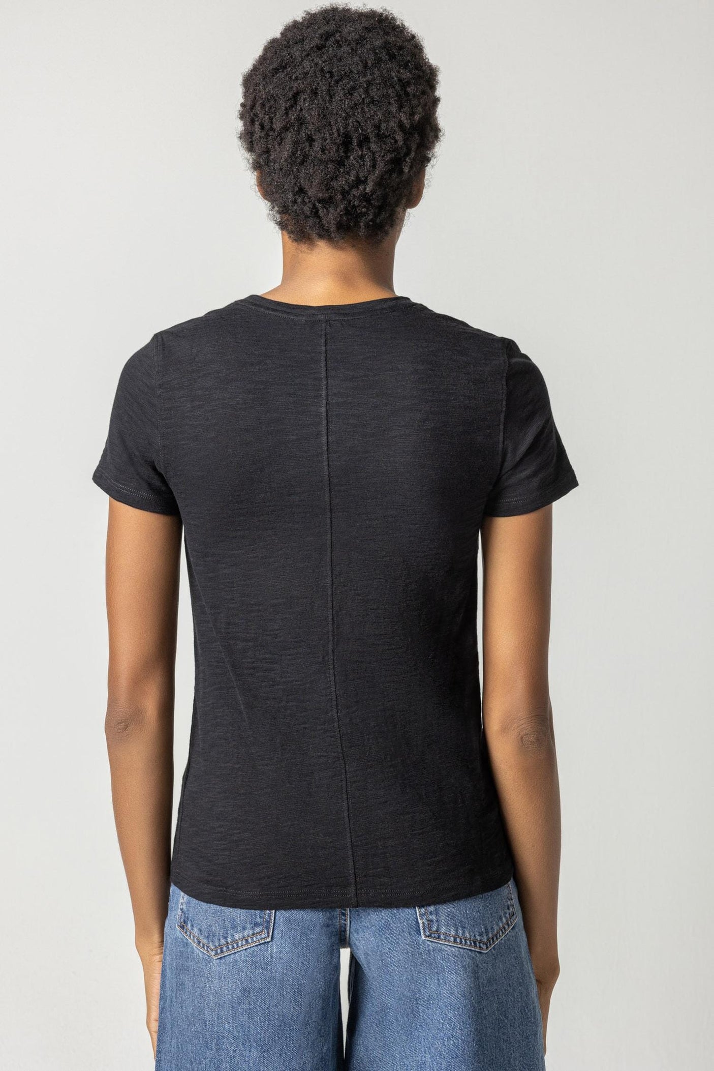 V-Neck Short Sleeve Back Seam Tee