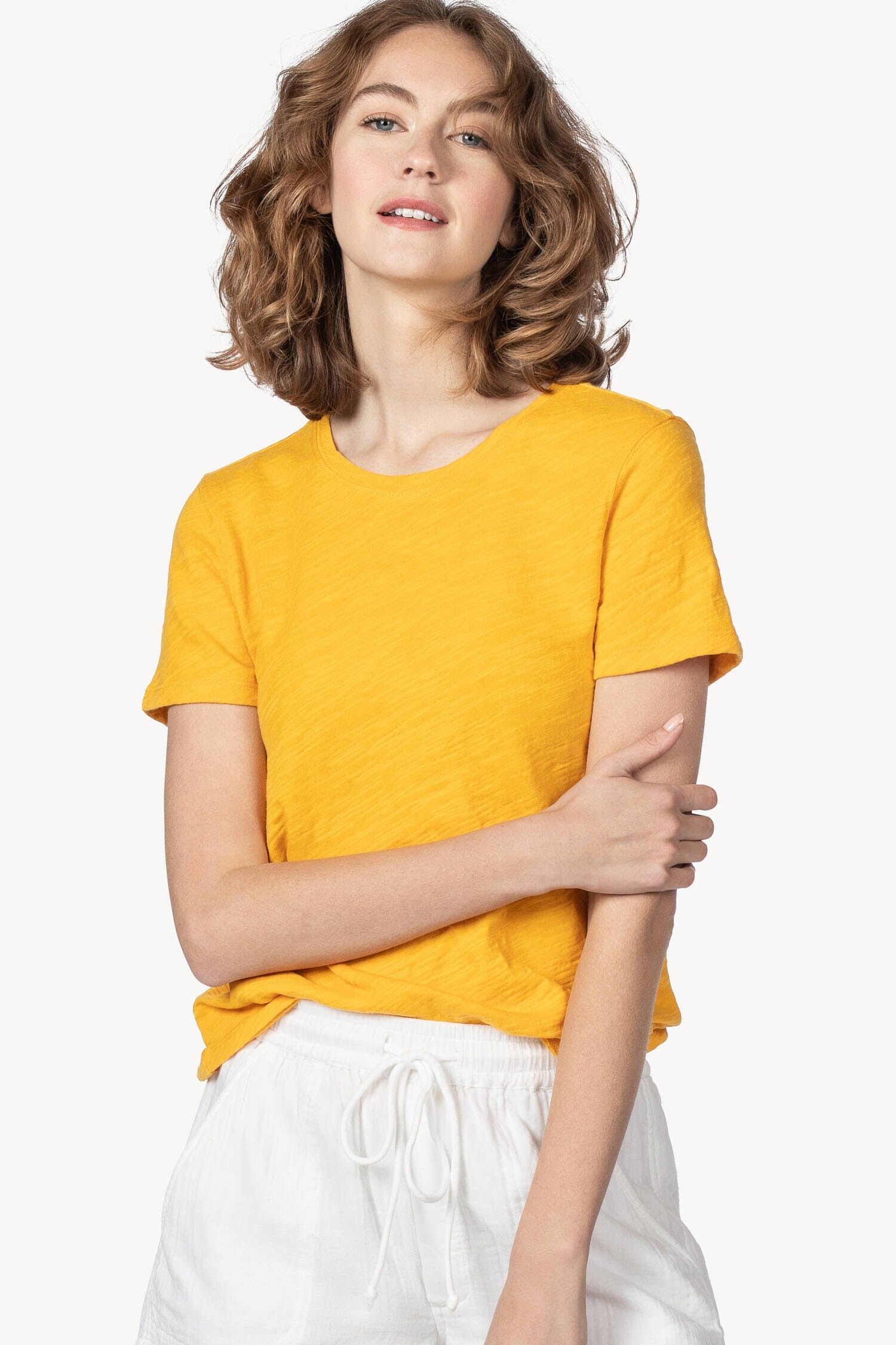 Short Sleeve Back Seam Tee Womens Top Sunshine A1