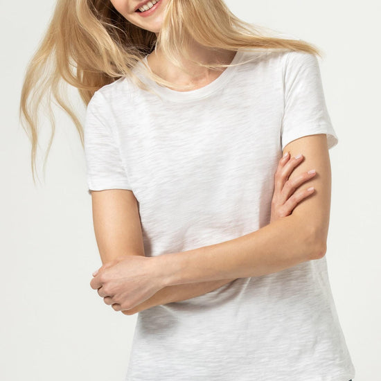 Short Sleeve Back Seam Tee Womens Top White A4