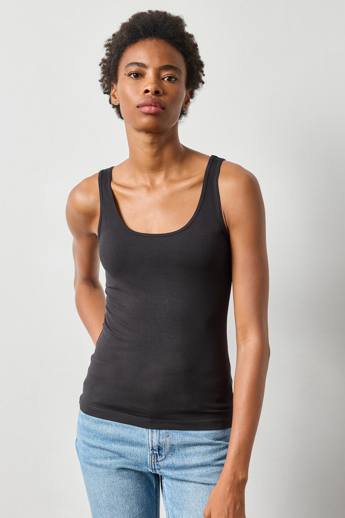 Scoop Tank Womens Top Black A3