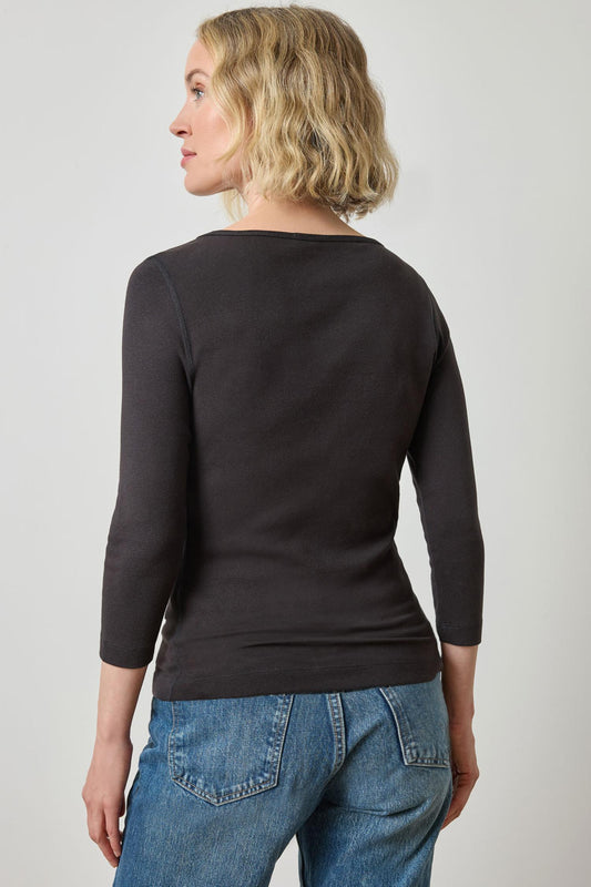 3/4 Sleeve Boatneck in color Black Image A2