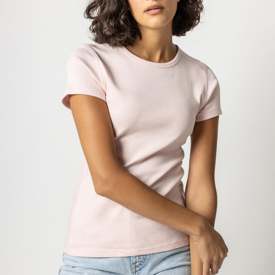 Short Sleeve Crew in color Camellia Image A1