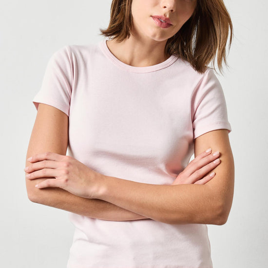 Short Sleeve Crew in color Petal Image A3