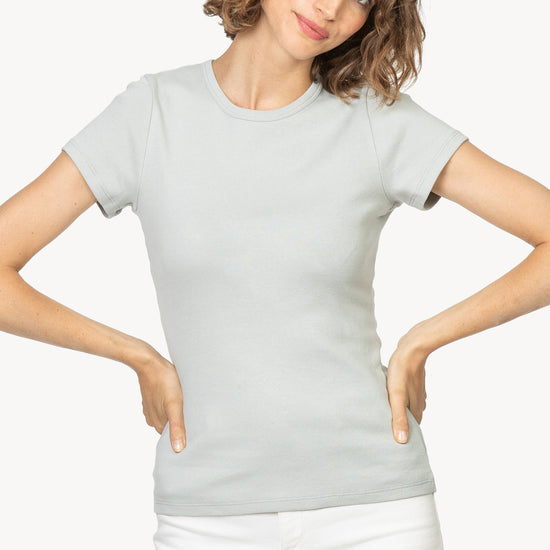 Short Sleeve Crew in color Silver Image A1