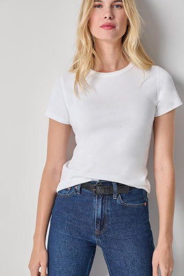 Short Sleeve Crew in color White Image A3