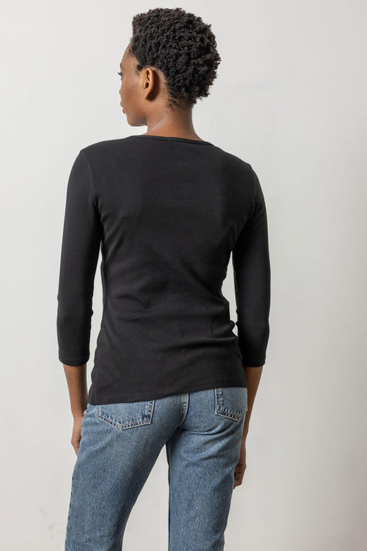 3/4 Sleeve V-Neck in color Black Image A2
