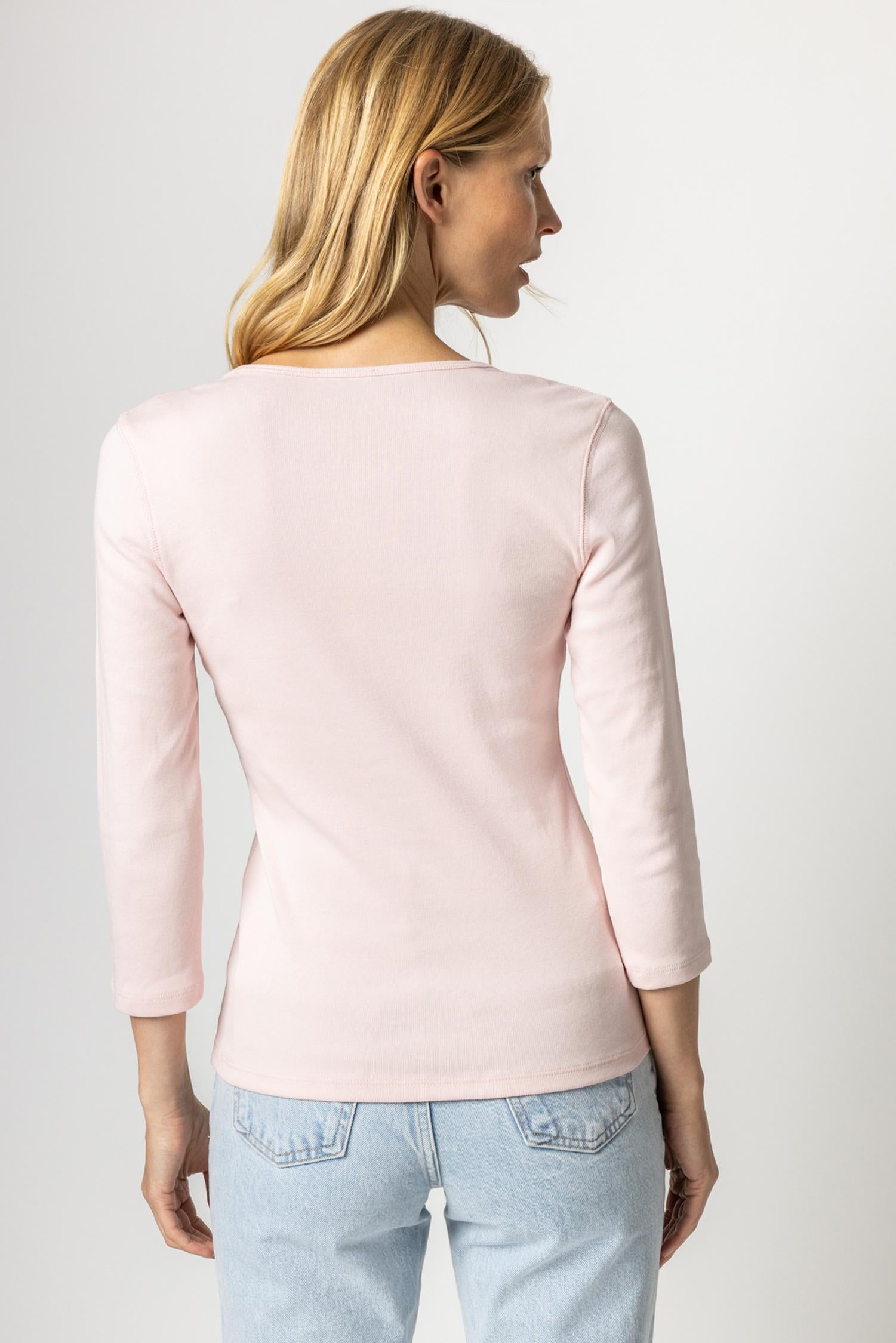 3/4 Sleeve V-Neck in color Camellia Image A2