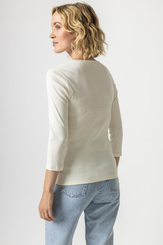 3/4 Sleeve V-Neck in color Rope Image A2