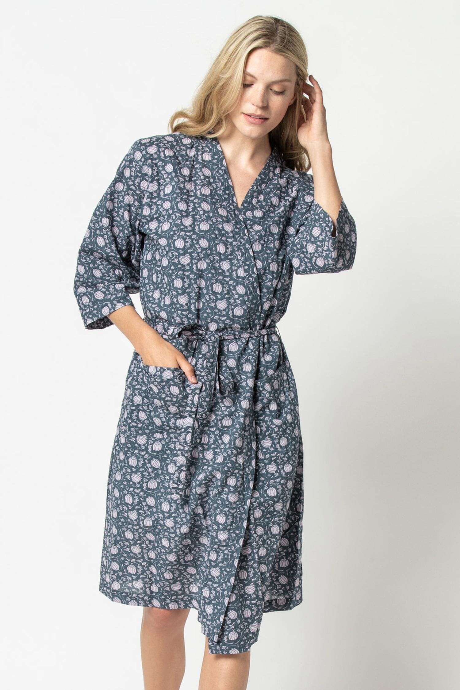 Robe Womens Robe Lily Print A3