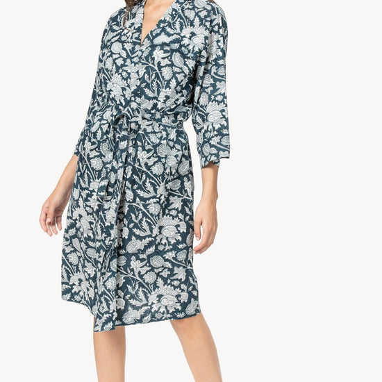 Robe Womens Robe Navy Floral Block Print A0