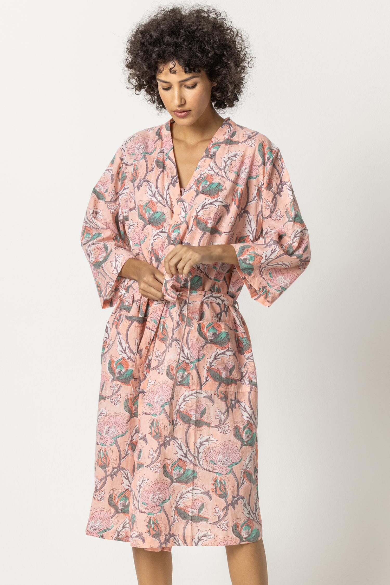 Robe Womens Robe Water Lily A1