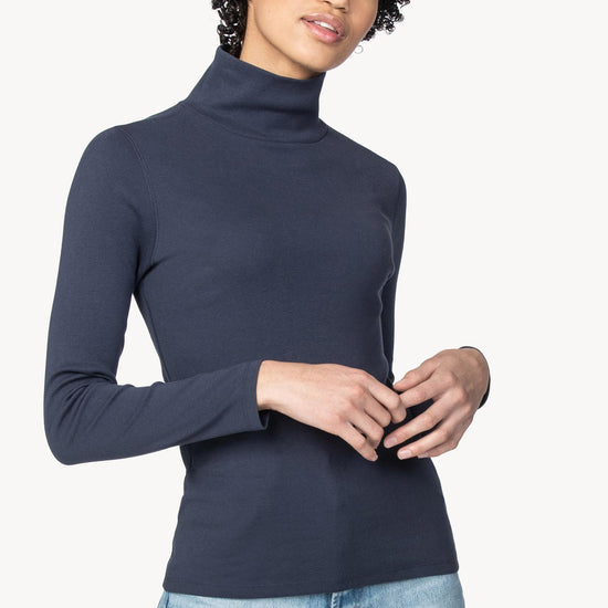 Long Sleeve Turtleneck Tee Womens Top Dark Navy A5