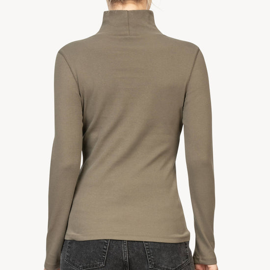 Long Sleeve Turtleneck Tee Womens Top Moss A2