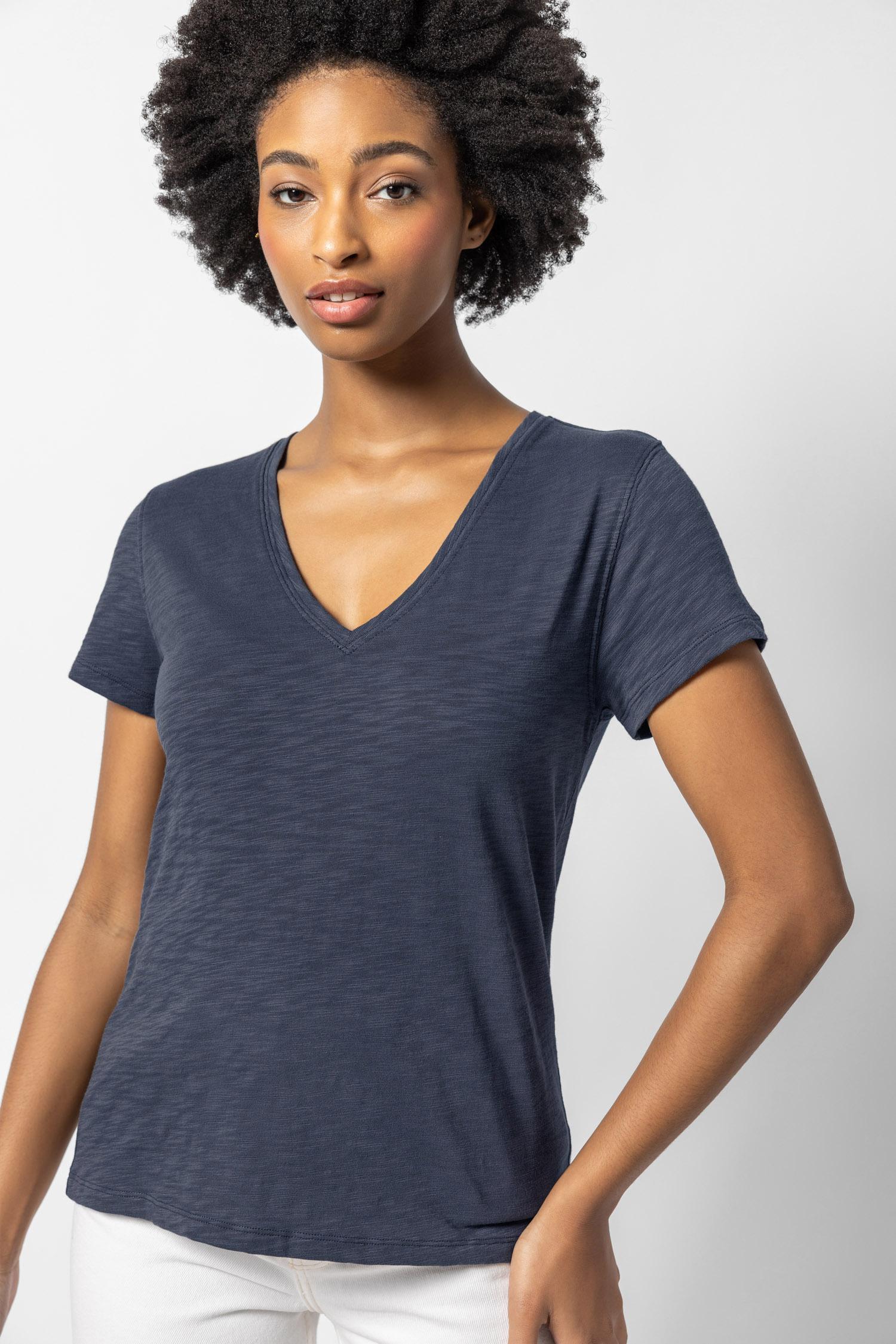 V-Neck Short Sleeve Back Seam Tee Womens Top Navy A1