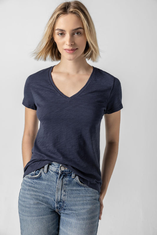 V-Neck Short Sleeve Back Seam Tee Womens Top Navy A1