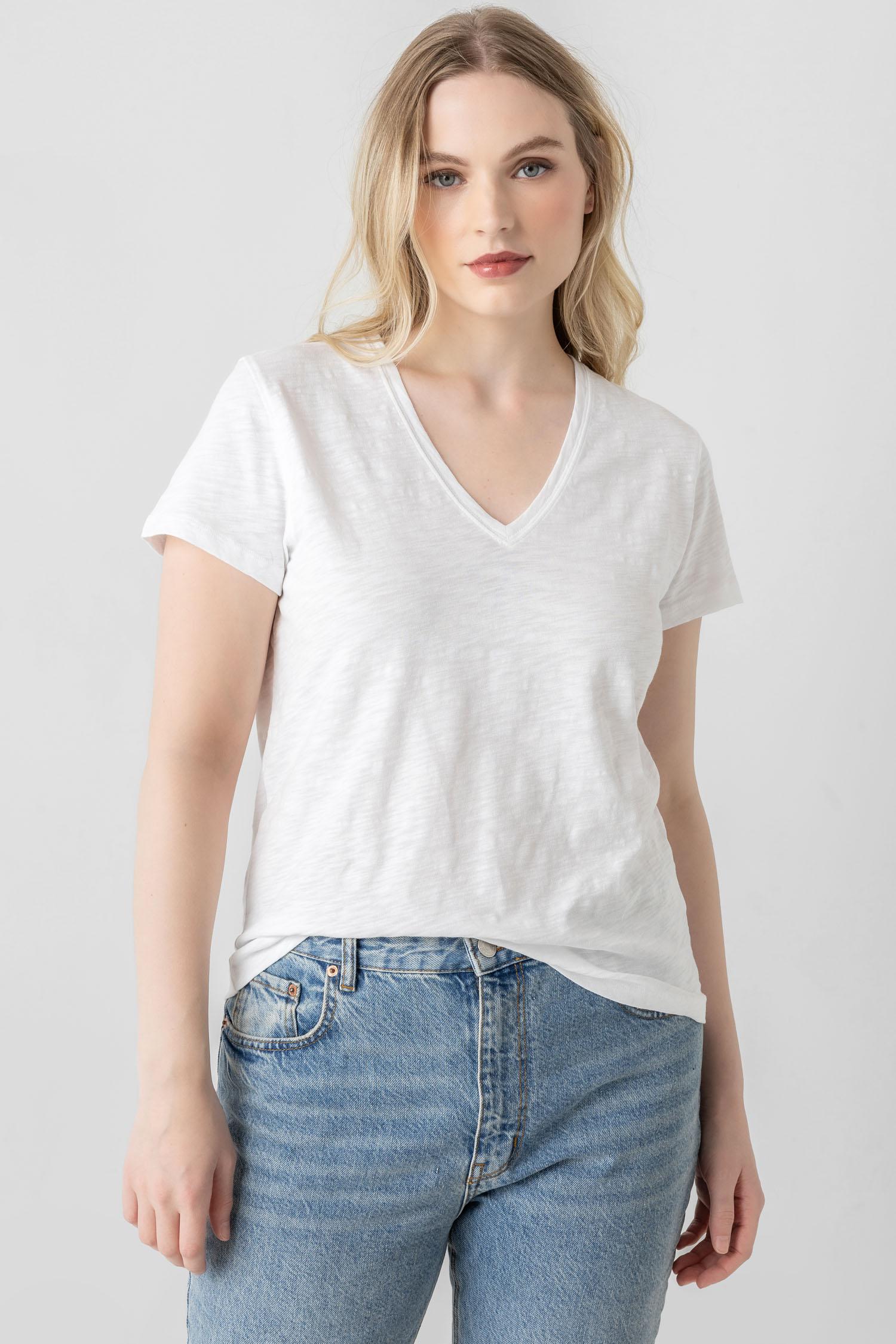 V-Neck Short Sleeve Back Seam Tee Womens Top White A4