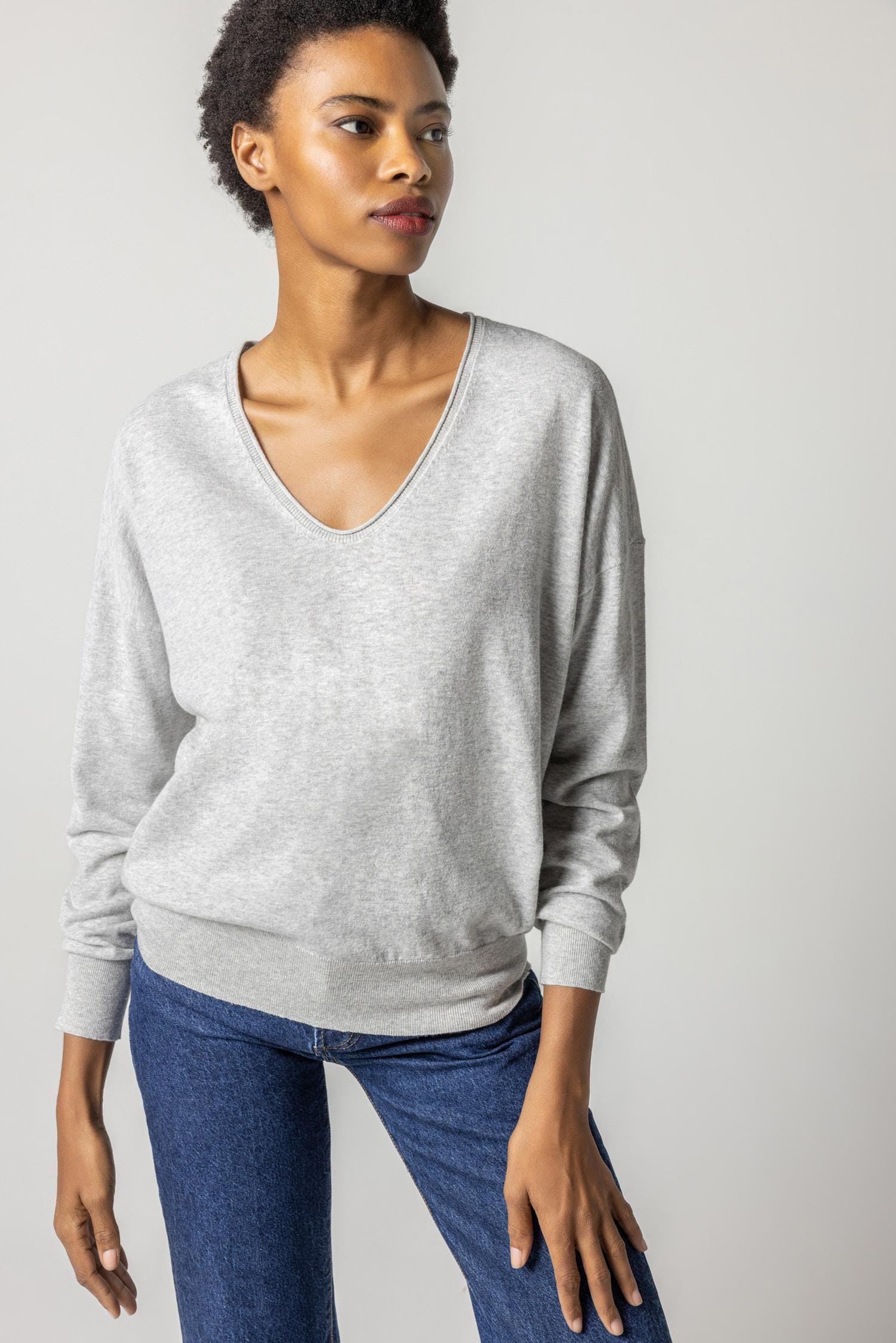 Easy V-Neck Pullover Sweater Womens Sweater Heather Grey A1