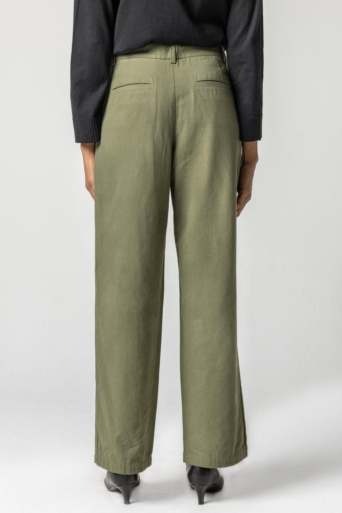 Loose pleated front trousers :: LICHI - Online fashion store