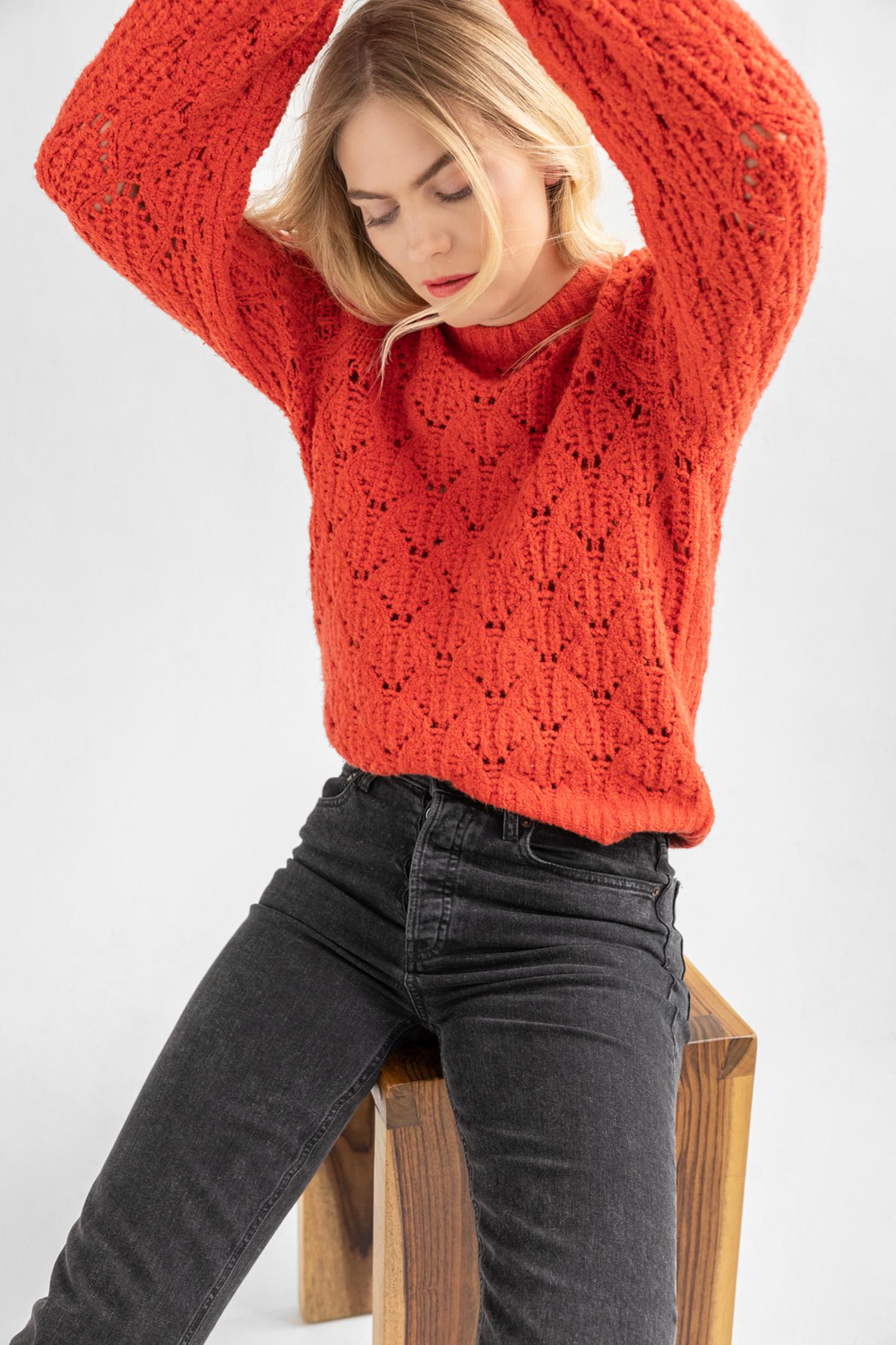 Novelty Stitch Crewneck Sweater Womens Sweater Lava C2