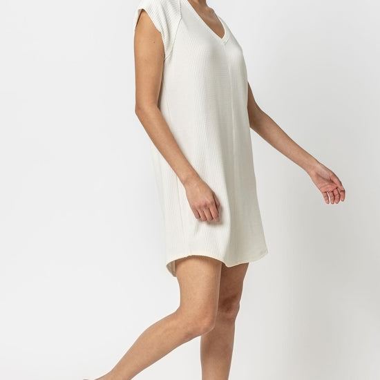 V-Neck Raglan Dress Womens Dress Rope A1