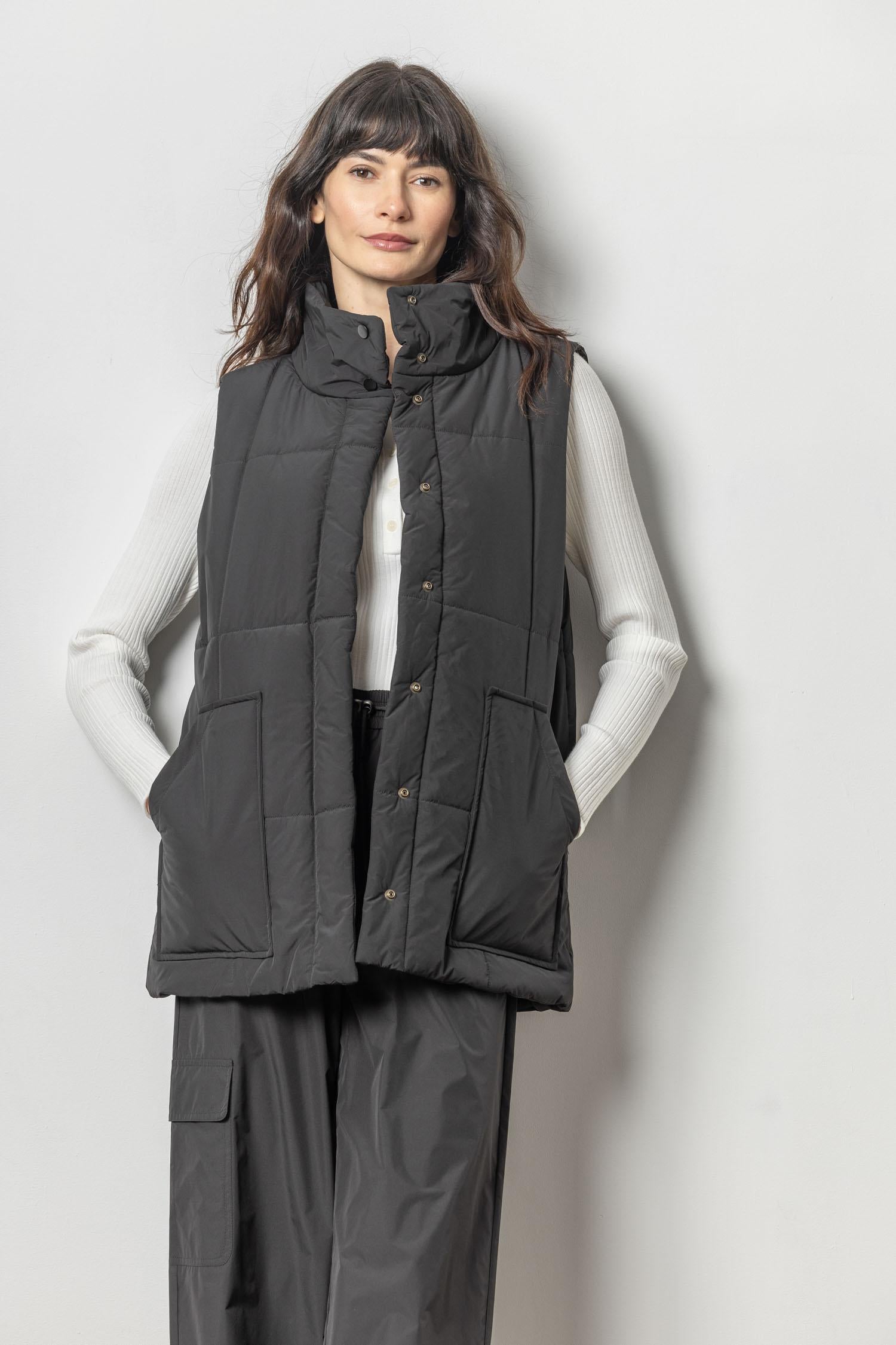 Nylon Long Vest – Lilla P