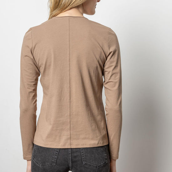 Rolled Edge V-Neck Tee Womens Top Shiitake A2