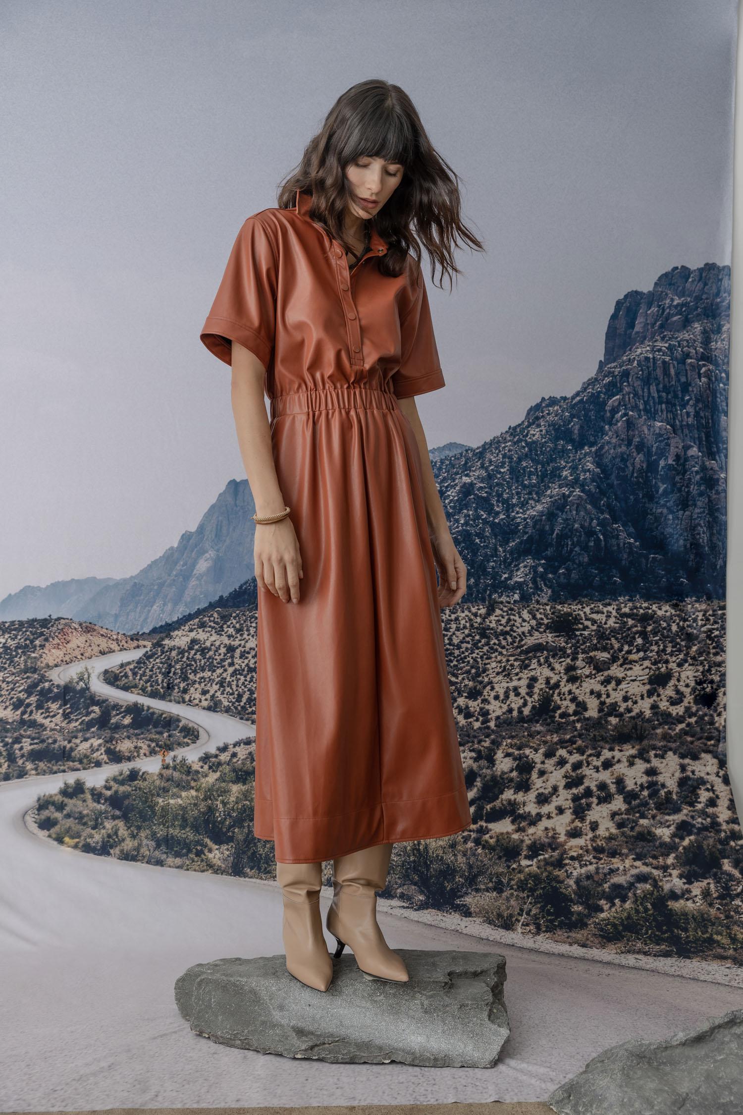 Elastic Waist Short Sleeve Dress Womens Dress Cognac C1