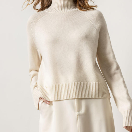 Full Sleeve Turtleneck Sweater Womens Sweater Ivory A1