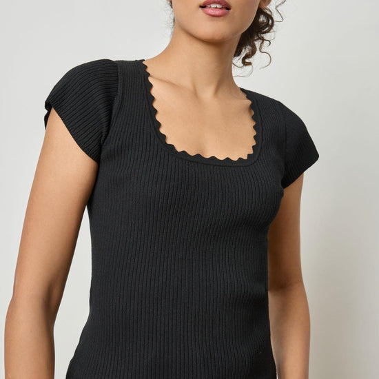 Cap Sleeve Scallop Neck Sweater Womens Sweater Black A1