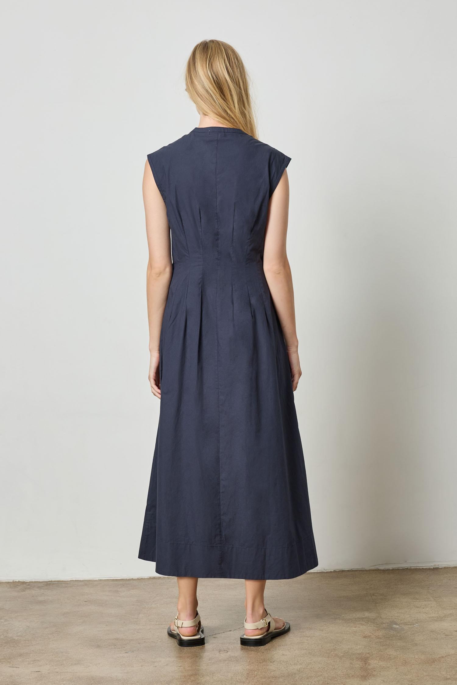 Sleeveless Seamed Maxi Dress Womens Dress Navy A2