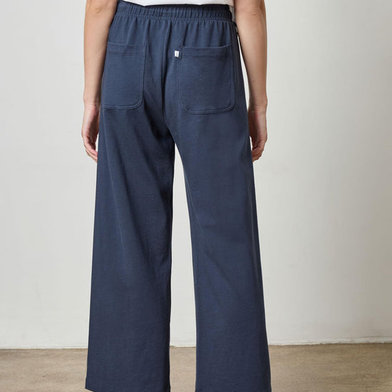 Seamed Wide Leg Pant Womens Pant Dark Navy A2