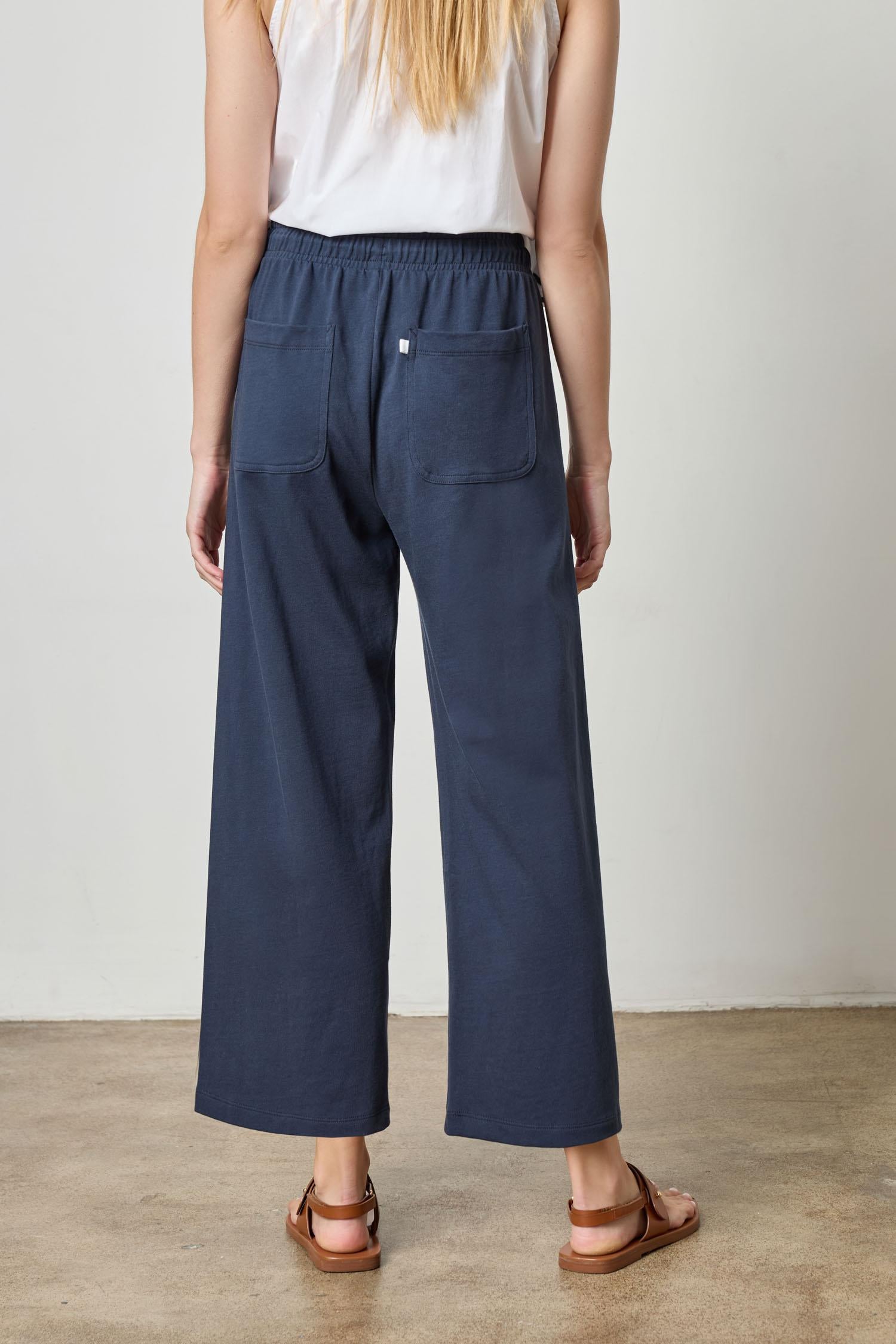 Seamed Wide Leg Pant Womens Pant Dark Navy A2