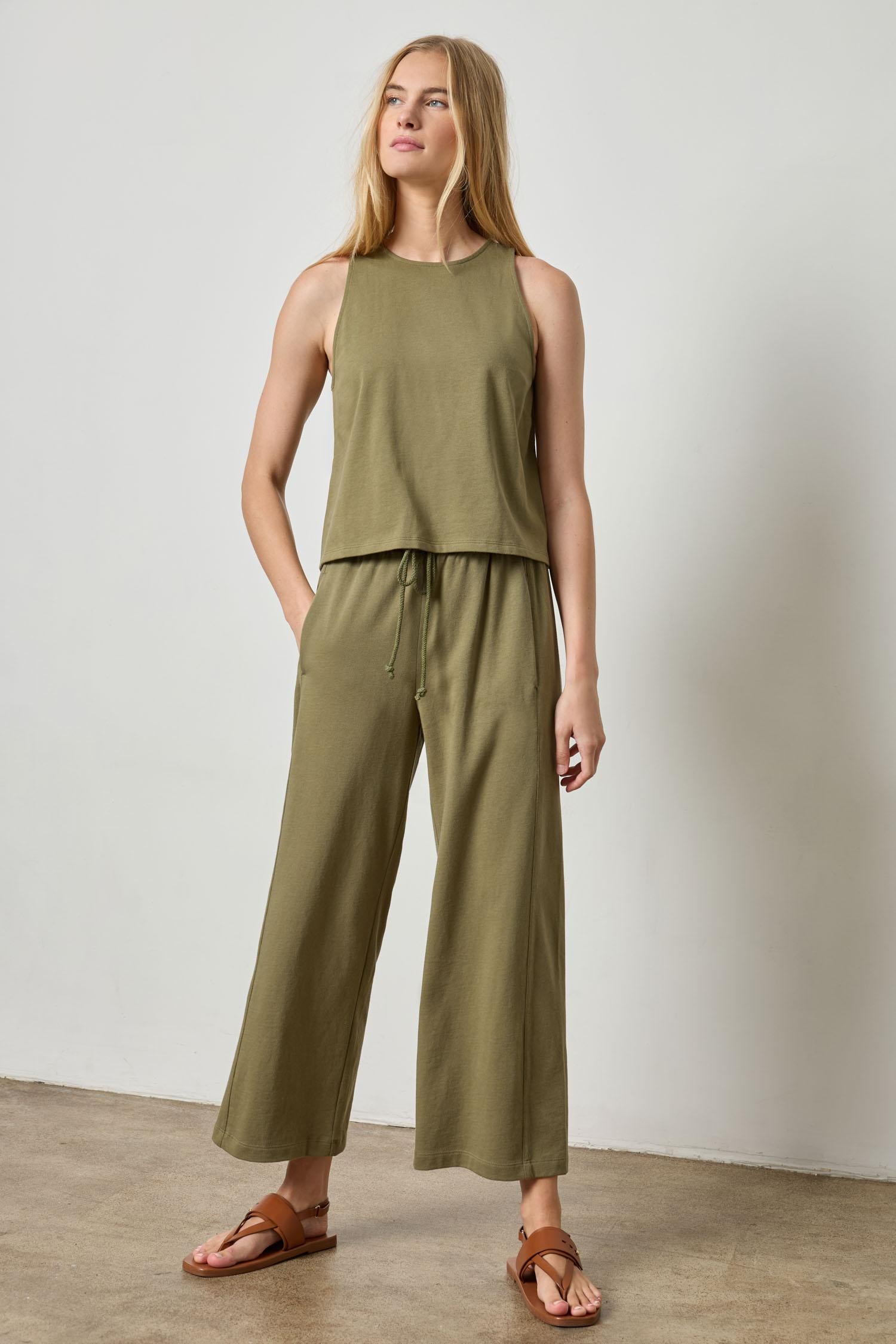 Seamed Wide Leg Pant Womens Pant Kelp A3