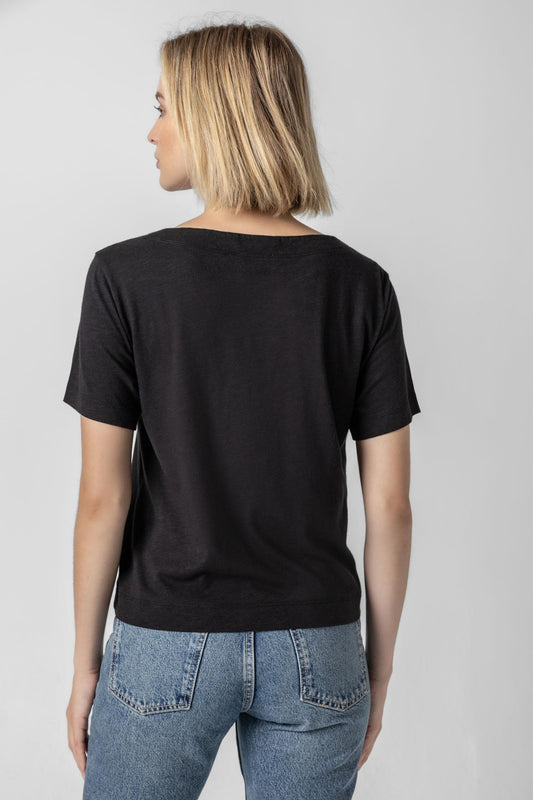 Easy Short Sleeve Pocket Tee in color Black Image A2