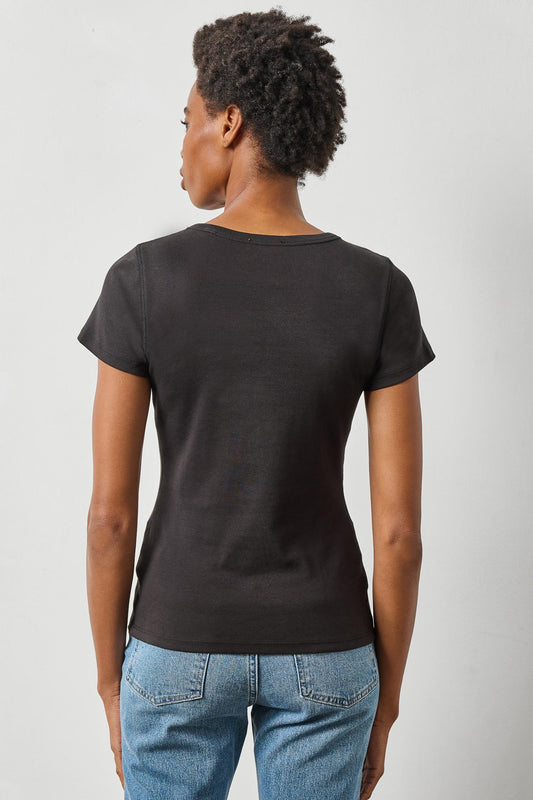 Short Sleeve V-Neck in color Black Image A2